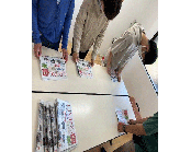 折り込み作業の画像